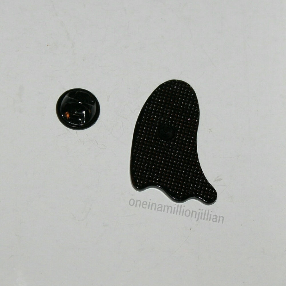 Halloween Ghost/Spirit of the Dead Boo! Pin - Picture 3 of 4